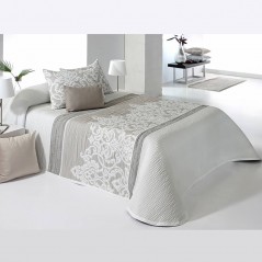 Cuvertura de pat eleganta cu model clasic ivoire cu bej