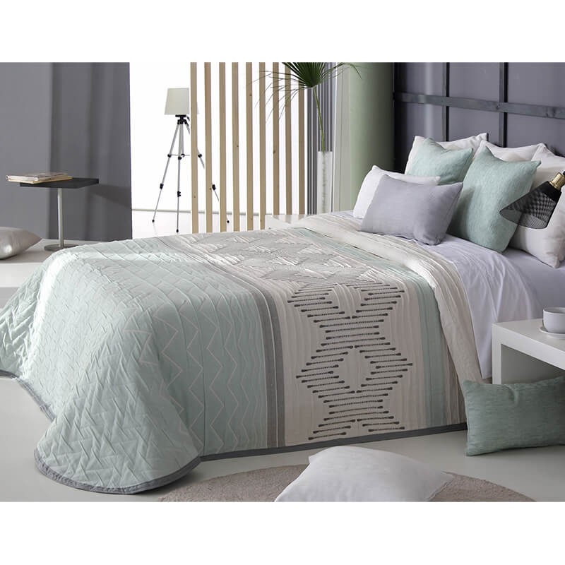 Cuvertura de pat moderna cu model geometric pe turcoaz si ivoire