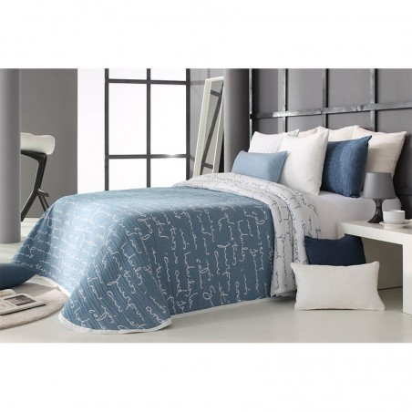 Cuvertura de pat moderna Daryl albastru cu scris alb