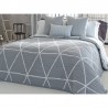 Cuvertura de pat reversibila cu design geometric in tonuri de gri inchis