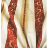 Material draperie si tapiterie bumbac cu design clasic rosu cu bej auriu si crem